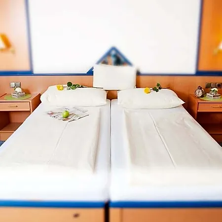 Szálloda Restaurant Osterbauer 3*