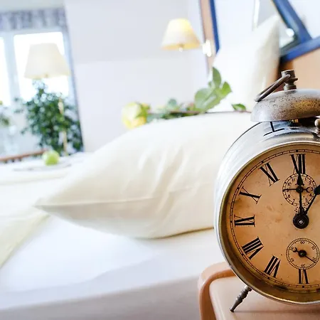 ホテル Restaurant Osterbauer 3*